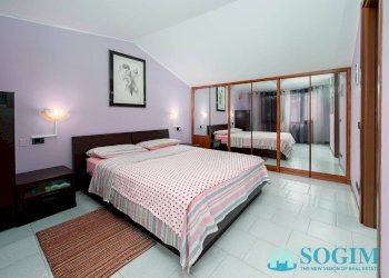 Camera matrimoniale - Casa semi indipendente via Bottego
 
2, Merone - foto 16