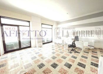 Foto 2 - Commercial Premises VIA GENOVA, Alessandria - photo 2