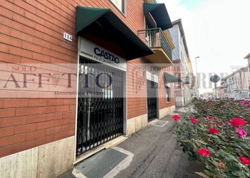 Foto 1 - Commercial Premises Corso Acqui, Alessandria - photo 1