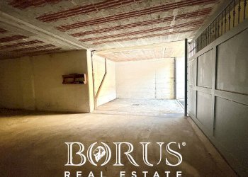 Foto 1 - Magazzino VIA LARGA, Carinaro - foto 1