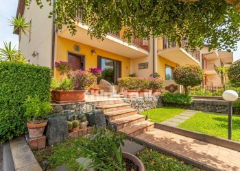 Foto 2 - Villa a Schiera Via Capomulini
 
snc, Acireale - foto 2