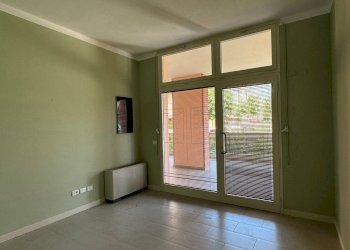 Foto 4 - Commercial Premises via Napoleone Bonaparte
 
98, Firenze - photo 4