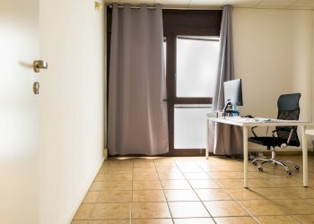 Foto 11 - Office via della pace
 
15, Siena - photo 11