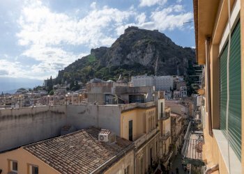 Foto 4 - Appartamento Via Teatro Greco
 
28, Taormina - foto 4