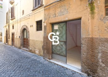 Foto 3 - Locale Commerciale Via dei Mille, Viterbo - foto 3