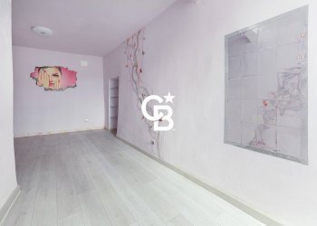 Foto 1 - Locale Commerciale Via dei Mille, Viterbo - foto 1