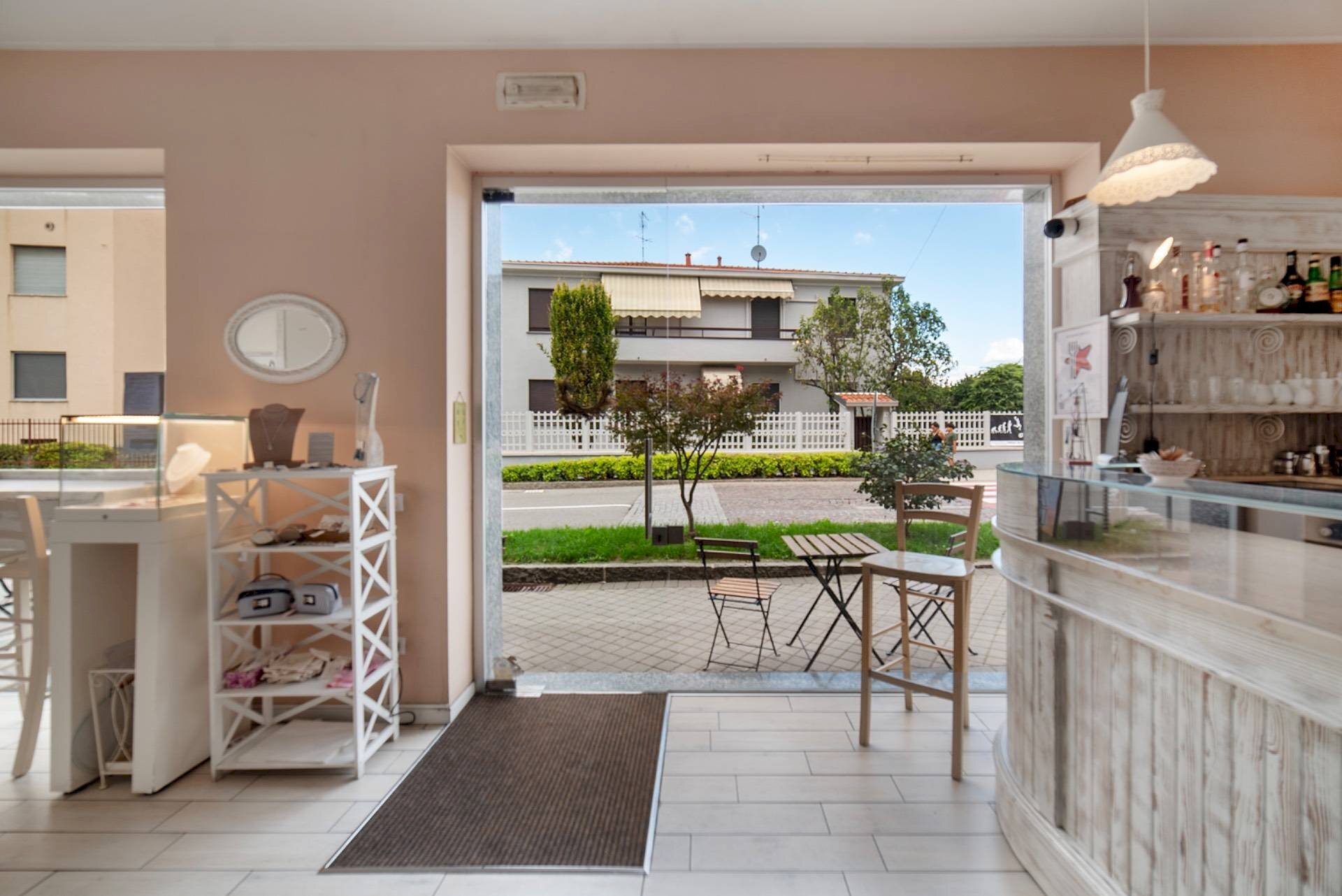 Foto 2 - Attività Commerciale VIA SANTUARIO
10, Ornago - foto 2