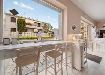 Foto 4 - Attività Commerciale VIA SANTUARIO
 
10, Ornago - foto 4