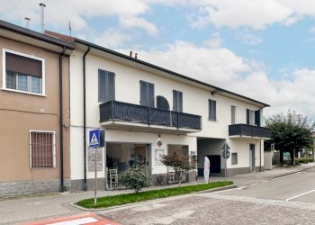 Foto 41 - Attività Commerciale VIA SANTUARIO
 
10, Ornago - foto 41