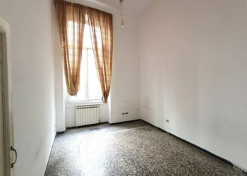 Camera da letto - Apartment via San Luca, 4, Genova (neighborhood Centro Storico) - photo 13