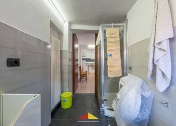 Bagno - Four-room apartment via San Martino, Saluzzo - photo 7