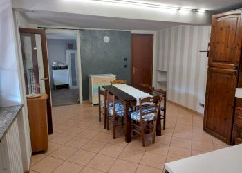 Cantina - Four-room apartment via San Martino, Saluzzo - photo 12