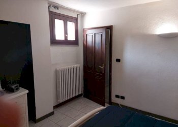 Camera da letto - Quadrilocale via San Martino, Saluzzo - foto 14