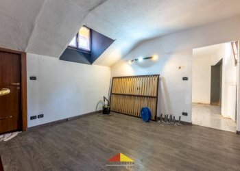 Stanza non arredata - Quadrilocale via San Martino, Saluzzo - foto 15