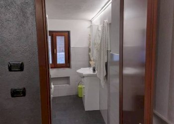 Lavanderia - Four-room apartment via San Martino, Saluzzo - photo 26