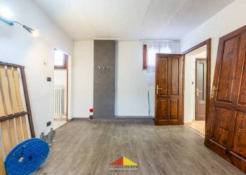 Cantina - Four-room apartment via San Martino, Saluzzo - photo 27