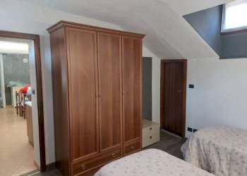 Camera da letto - Quadrilocale via San Martino, Saluzzo - foto 40