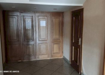 Ingresso - Magazzino Bordighera - foto 3