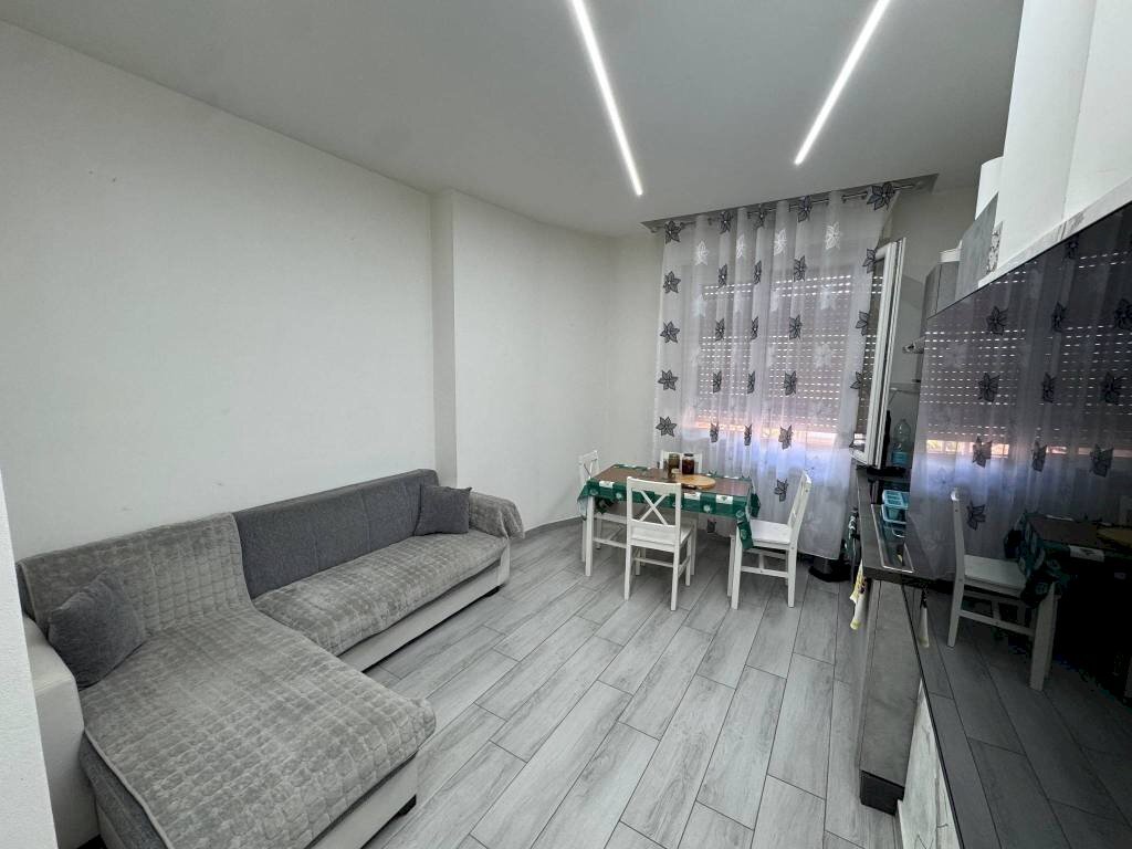 Cucina - Bilocale via 22 Marzo, 27, Samarate - foto 1