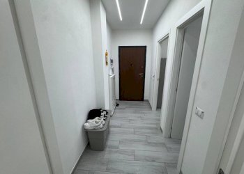 Corridoio - Bilocale via 22 Marzo, 27, Samarate - foto 13