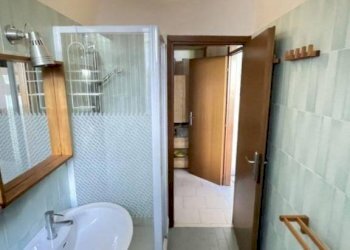 Bagno - Villa a Schiera piazza Torino, Ravenna (zona Porto Corsini) - foto 9