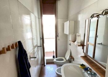 Bagno - Villa a Schiera piazza Torino, Ravenna (zona Porto Corsini) - foto 22