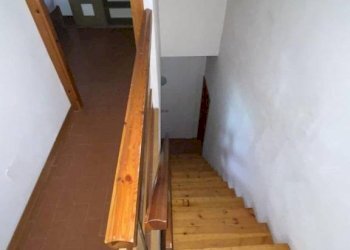 Scala - Villa a Schiera piazza Torino, Ravenna (zona Porto Corsini) - foto 25