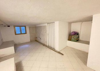 Cantina - Villa a Schiera piazza Torino, Ravenna (zona Porto Corsini) - foto 36