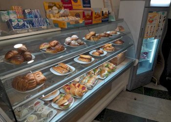 Interno non residenziale - Cafeteria - Cold Bar Torino (neighborhood Centro) - photo 5