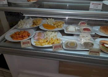 Interno non residenziale - Cafeteria - Cold Bar Torino (neighborhood Centro) - photo 2