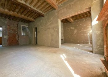 Stanza non arredata - Independent house strada Benedetto Cairoli, SN, Parma - photo 4