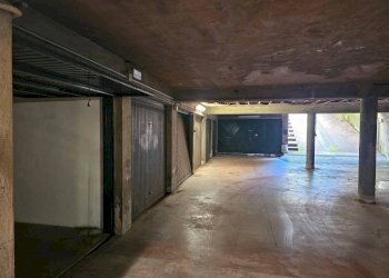 Box auto - Box via Lazio, 30, Varese - foto 5