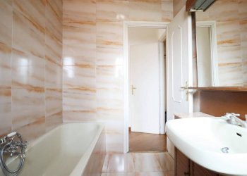 Bagno - Appartamento corso Palmiro Togliatti, 12, Collegno - foto 31