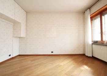 Camera da letto - Appartamento corso Palmiro Togliatti, 12, Collegno - foto 41