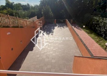 Terrazzo - Trilocale via degli Oleandri, Varazze - foto 1