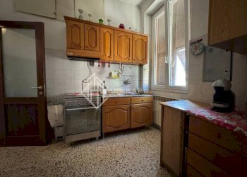 Cucina - Apartment via Torino, Savona (neighborhood Villapiana) - photo 11