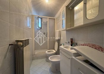 Bagno - Apartment via Torino, Savona (neighborhood Villapiana) - photo 20