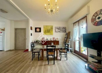 Salone - Quadrilocale via Fratelli Francia, 2, Cairo Montenotte - foto 8