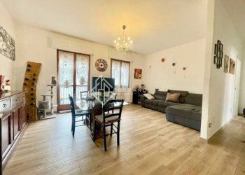 Salone - Quadrilocale via Fratelli Francia, 2, Cairo Montenotte - foto 12