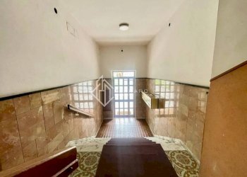 Interno palazzo - Quadrilocale via Fratelli Francia, 2, Cairo Montenotte - foto 27