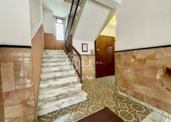 Interno palazzo - Quadrilocale via Fratelli Francia, 2, Cairo Montenotte - foto 35