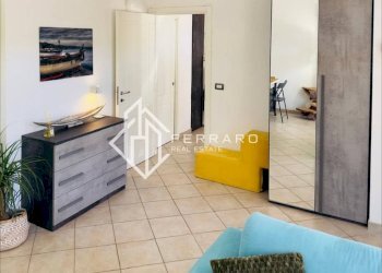 Salone - Bilocale piazza Camillo Sbarbaro, Spotorno - foto 6