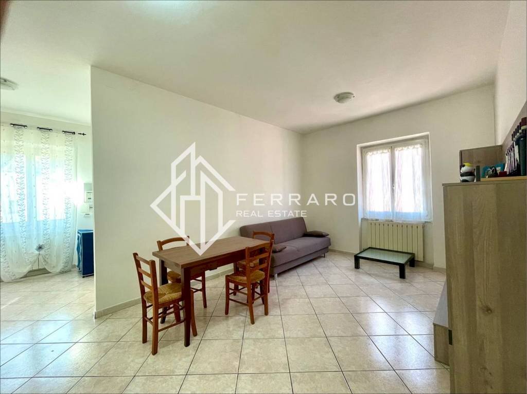 Salone - Trilocale corso Guglielmo Marconi, Cairo Montenotte - foto 1