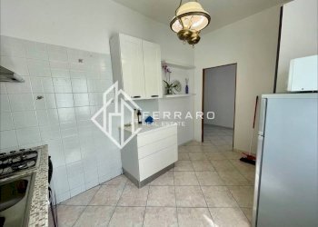 Cucina - Trilocale corso Guglielmo Marconi, Cairo Montenotte - foto 13