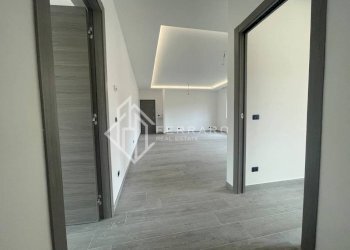 Corridoio - Trilocale via Barrili, Carcare - foto 5