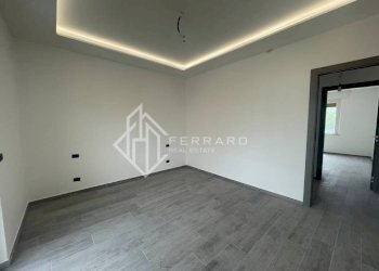 Camera da letto - Trilocale via Barrili, Carcare - foto 22