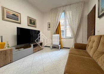 Salone - Bilocale vico Gallicò, Savona (zona Centro storico) - foto 1
