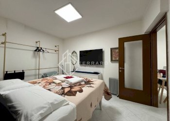 Camera da letto - Two-room apartment vico Gallicò, Savona (neighborhood Centro storico) - photo 11