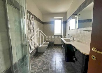Bagno - Quadrilocale via Umberto Sciutto, Cairo Montenotte - foto 19