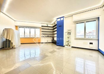 Ufficio - Apartment via Vincenzo e Tommaso Garassino, 2, Savona (neighborhood Centro storico) - photo 4